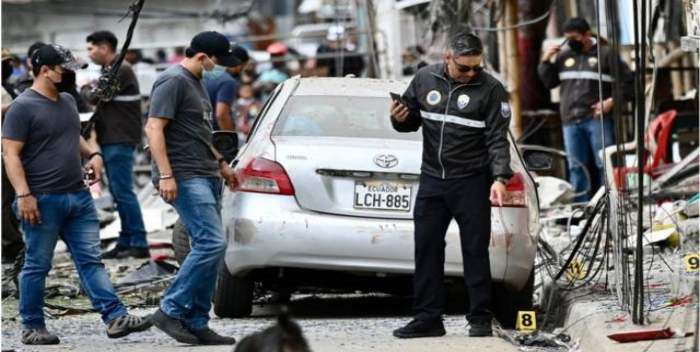 Ecuador: Investigan ataque con explosivos a entidades públicas