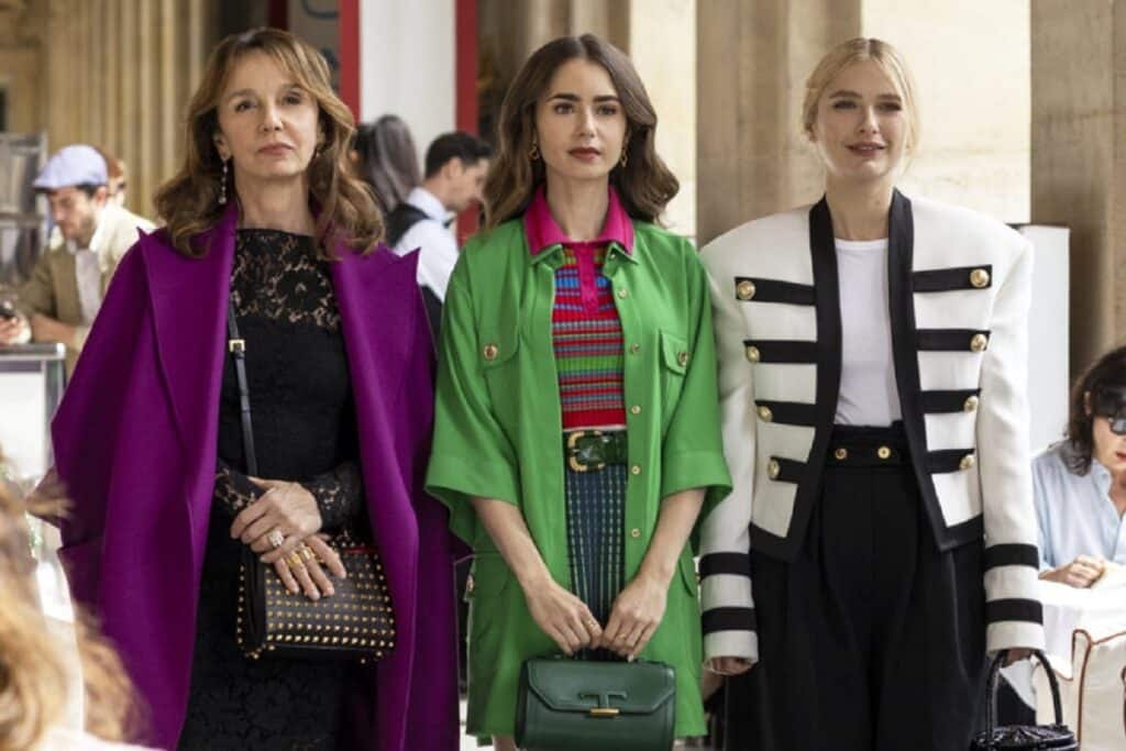 “Mix and match”: el glosario de moda de Babbel para seguir mejor la nueva temporada de “Emily en París”