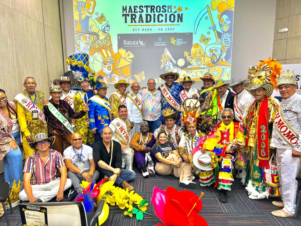 Maestros del Carnaval: Homenaje a los Reyes Momos en el primer Encuentro de la Tradición