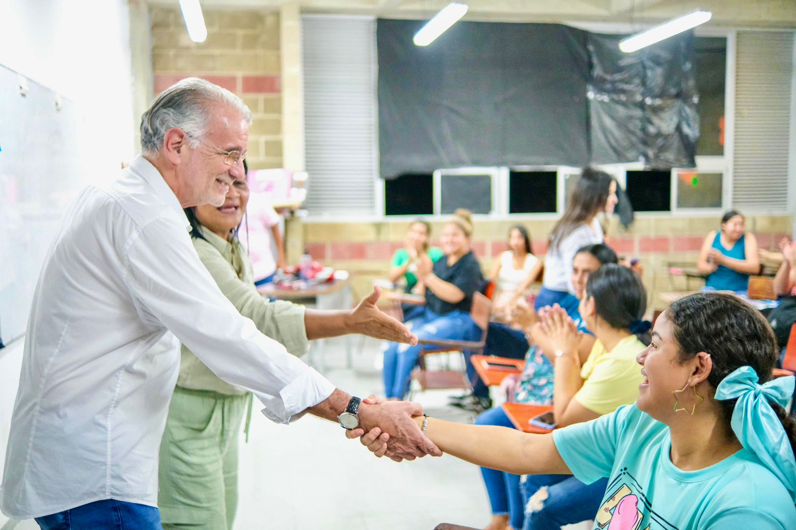 Gobernación del Atlántico abre oportunidades de empleo y educación superior en Sabanagrande