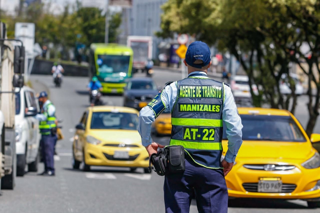 Manizales Refuerza Controles Viales tras el Levantamiento del Pico y Placa