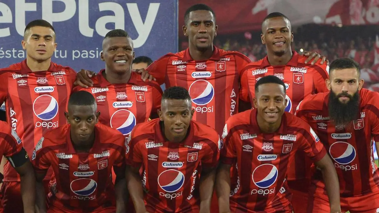 América de Cali refuerza su defensa con Cristian Tovar para el primer semestre de 2025