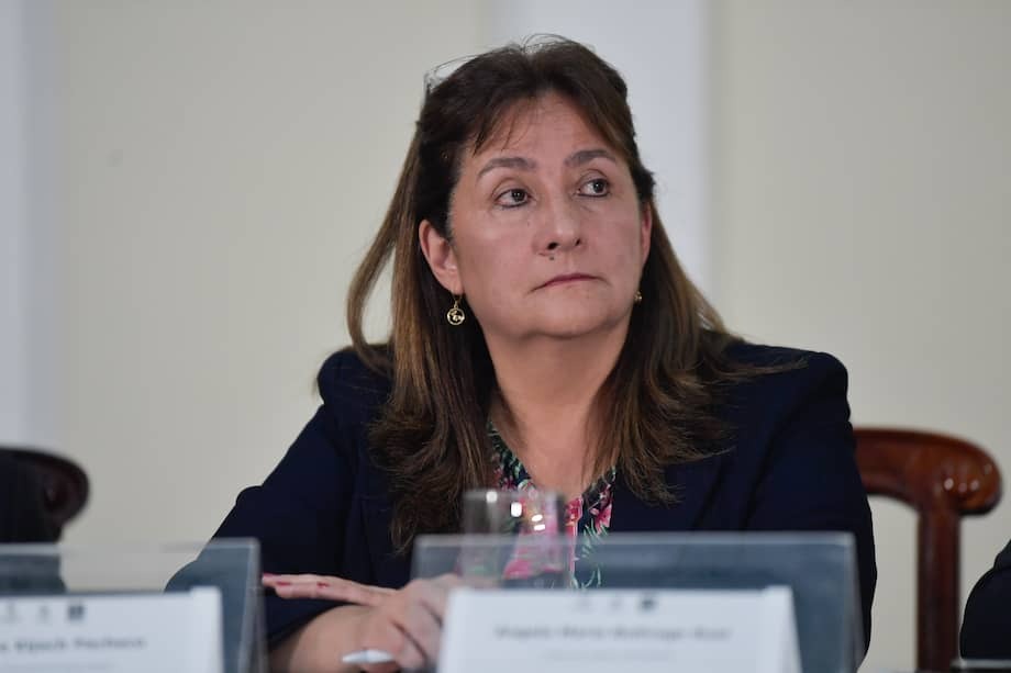 Ministra de Justicia, Ángela María Buitrago, renuncia tras discrepancias con el Gobierno