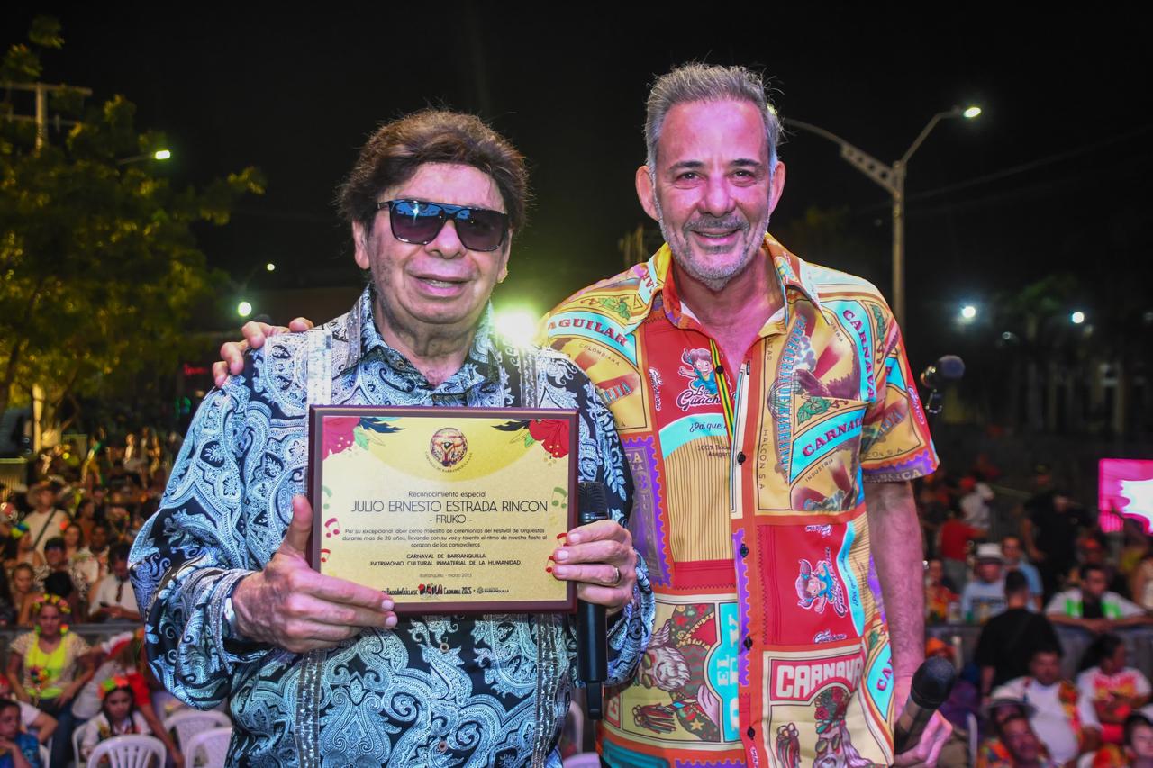 Fruko recibe homenaje en el Carnaval de Barranquilla por seis décadas de trayectoria musical