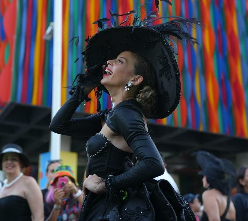 Joselito Carnaval se despide en medio de risas, llanto y bacanería