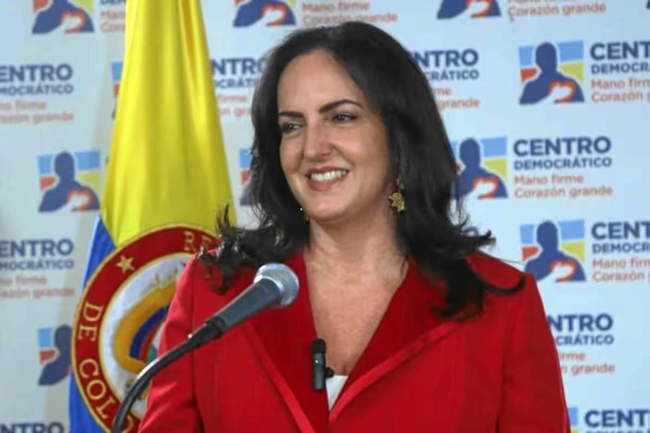Senadora Cabal pide a Petro someterse a exámenes toxicológicos y psiquiátricos en un plazo de 15 días