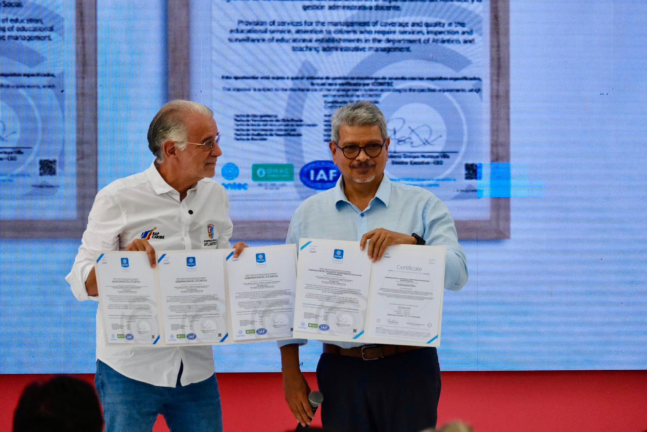 Gobernación del Atlántico recibe reconocimiento nacional por sus altos estándares de calidad