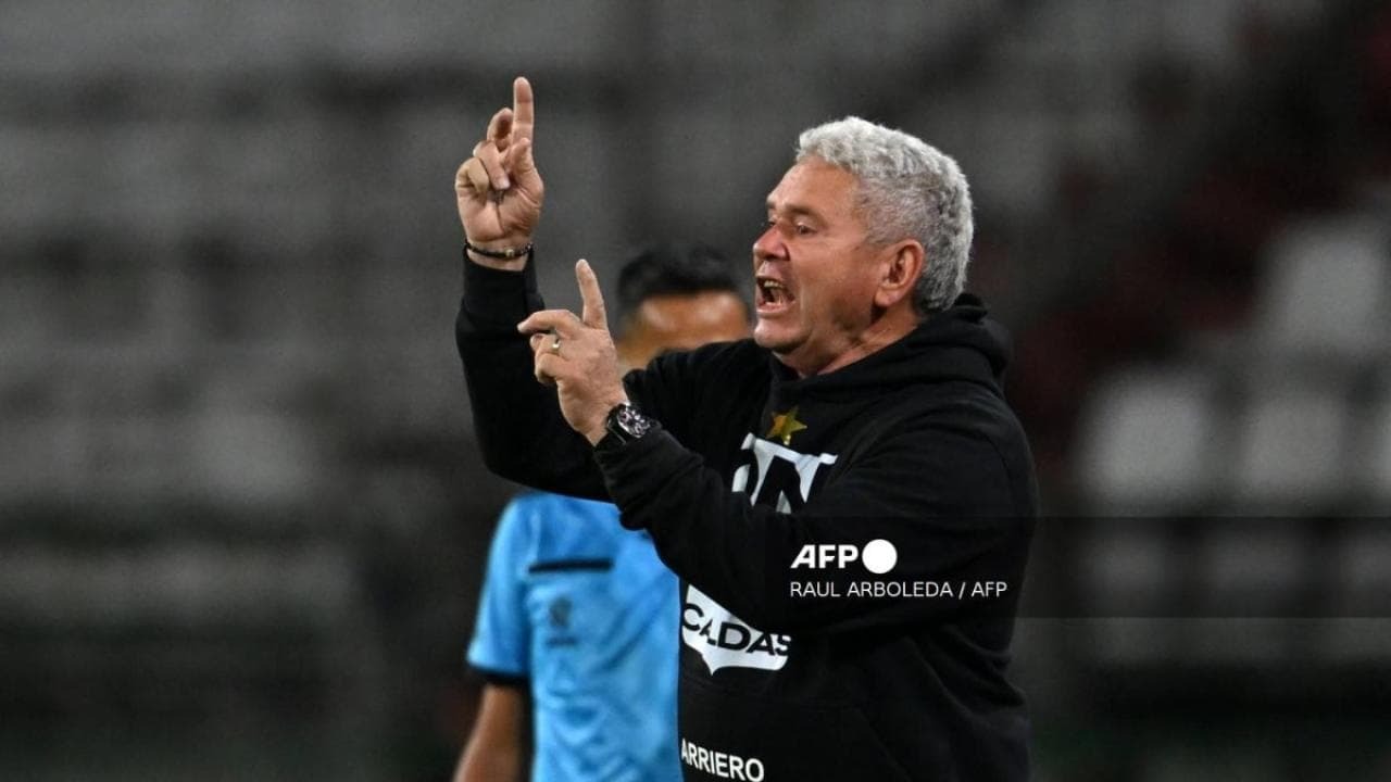 Violencia en Santa Marta deja herido al técnico del Once Caldas tras invasión de hinchas del Unión Magdalena
