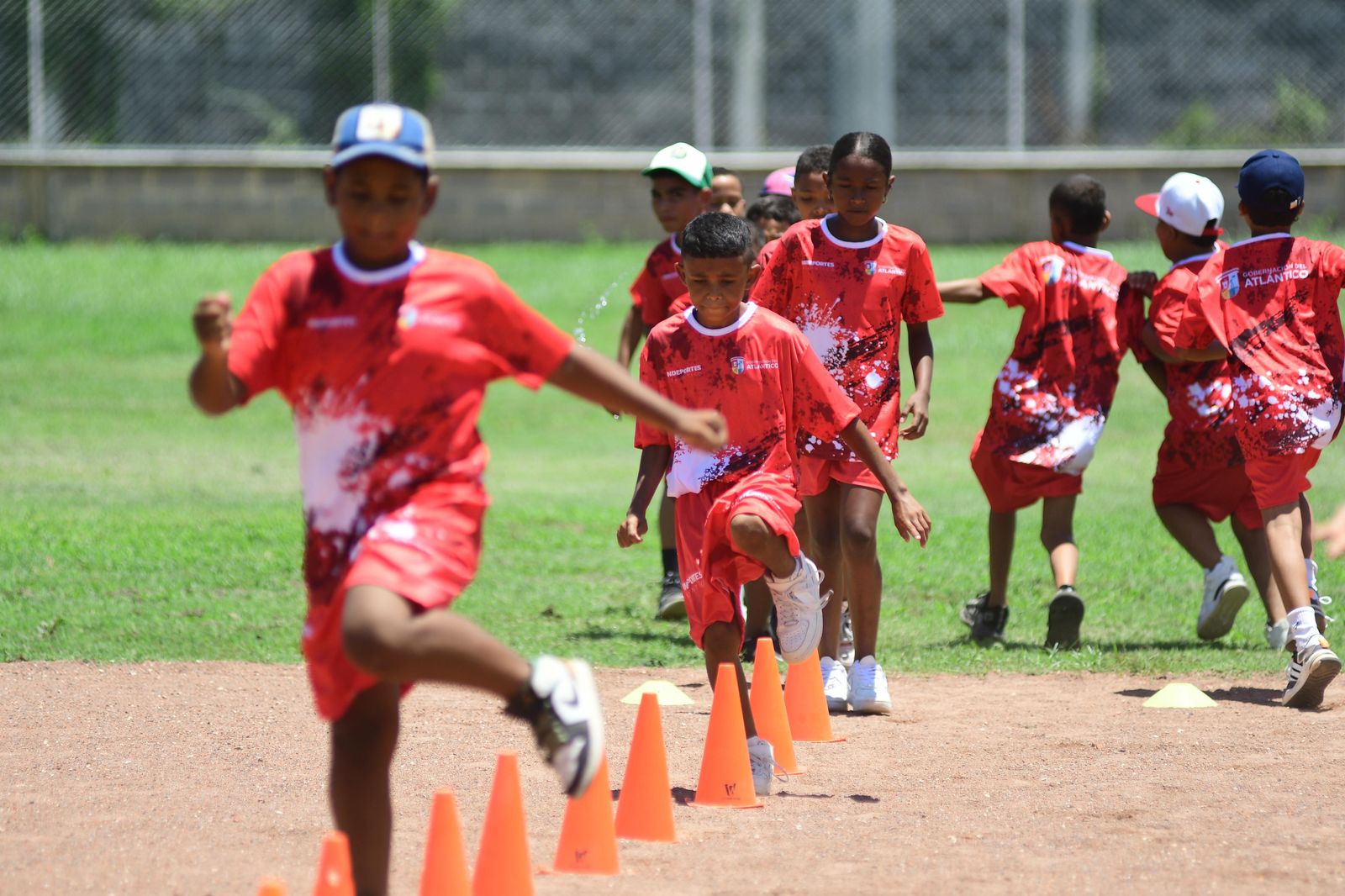 El sur del Atlántico vibra con la inauguración de la nueva escuela de formación en béisbol