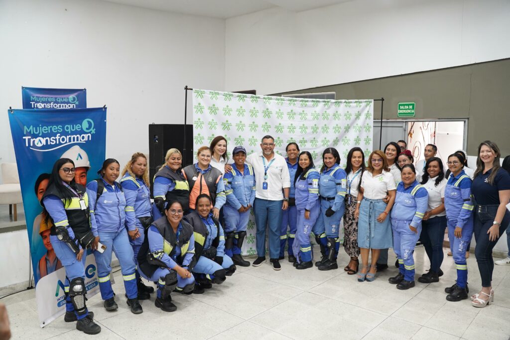 Air-e Intervenida presenta Mujeres Que Transforman 2025 para formar ...