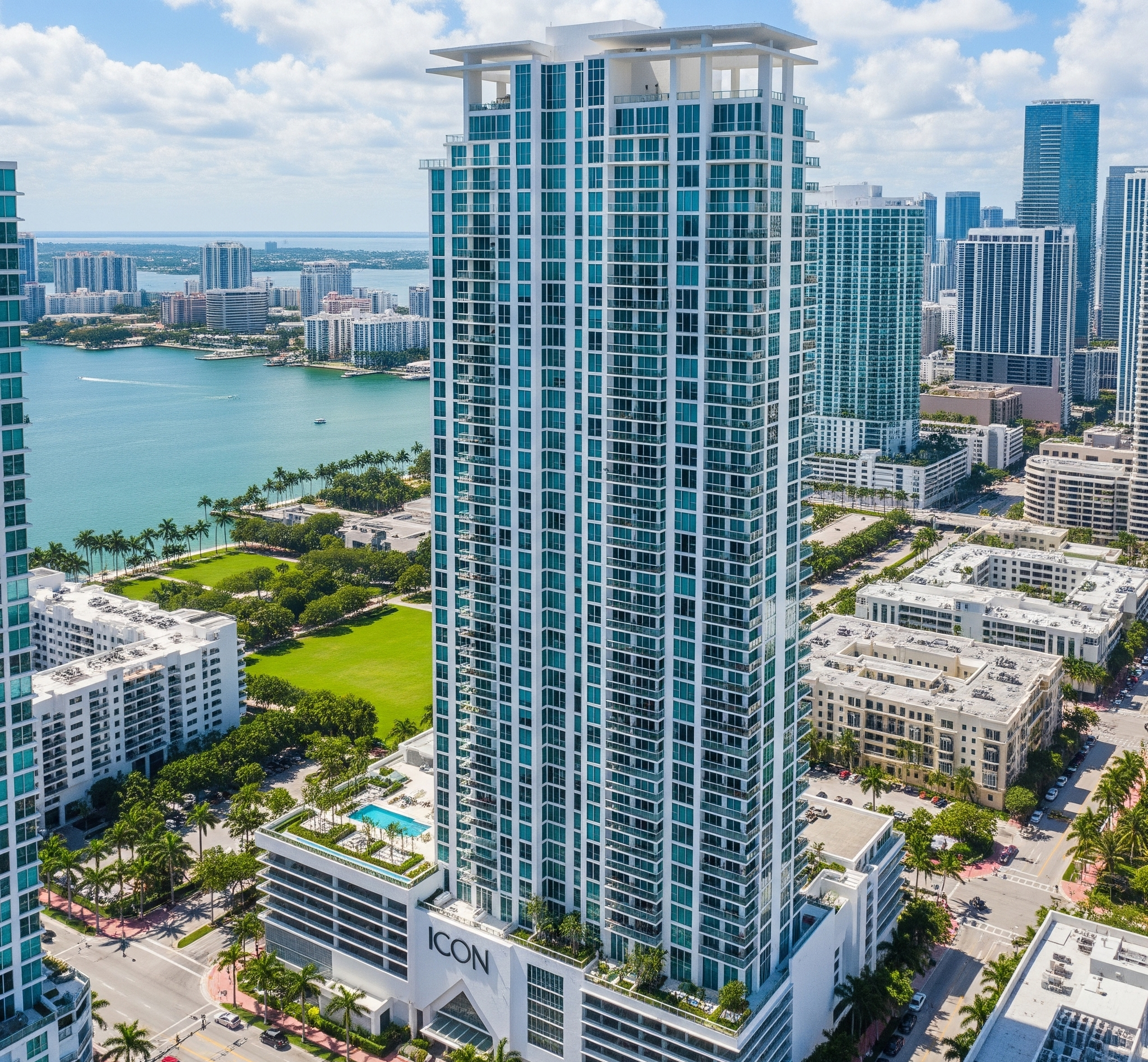 Asesinato en lujoso edificio de Brickell: hombre fue apuñalado y presunto agresor apareció muerto horas después