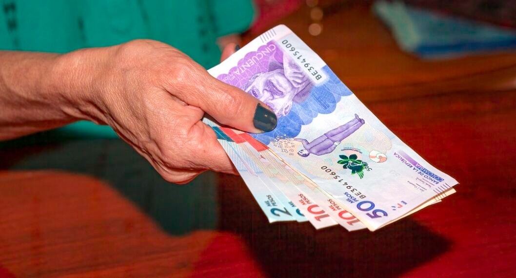 Esto es lo qué debe saber sobre la Prima de Servicios que se paga en junio