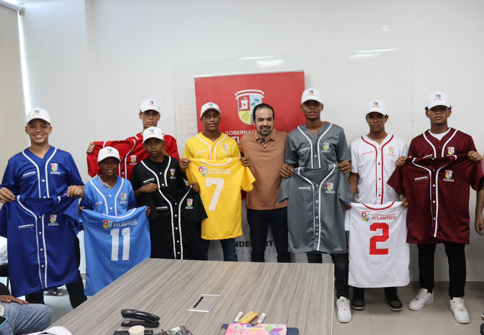 Luruaco inaugura el torneo de béisbol sub-16 Batea Atlántico II con la participación de ocho municipios