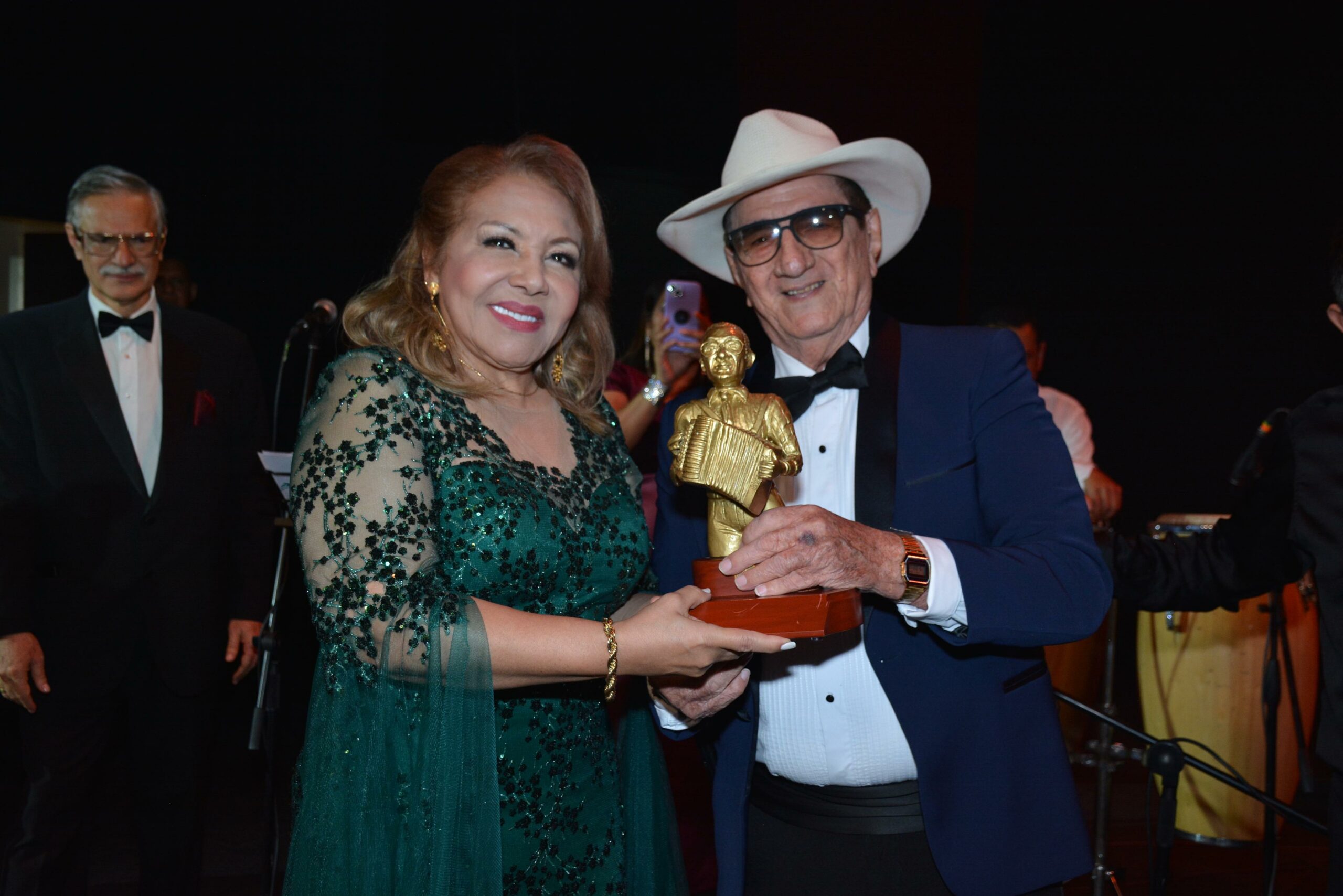 Premios Abel Antonio Villa 2025 celebrarán su gran gala en Bogotá con más categorías y votación histórica