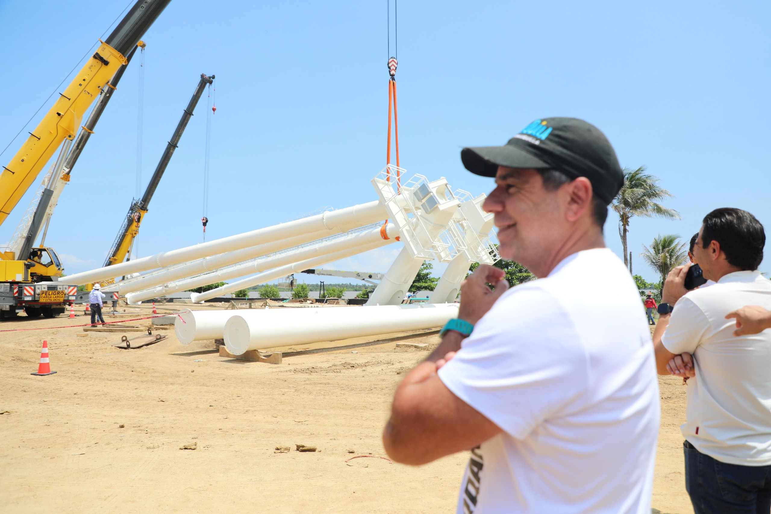 Barranquilla levanta su nueva joya turística Luna del Río en el Gran Malecón