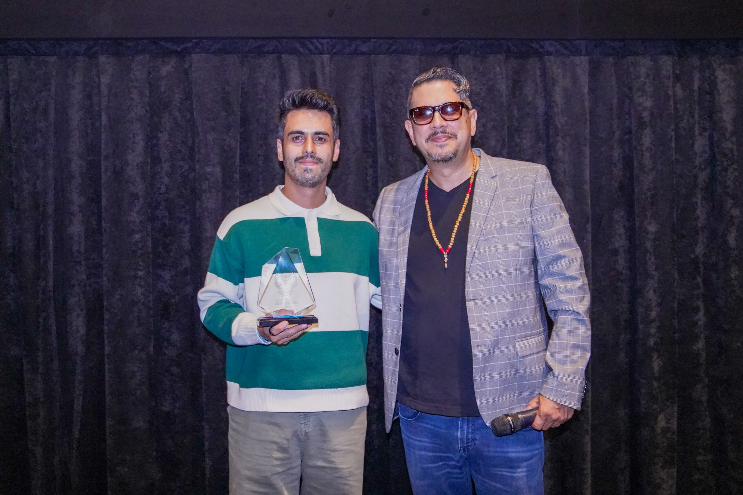 “UNO, entre el oro y la muerte”: una historia que conquista al público y a la tierra en los Premios Macondo 2025