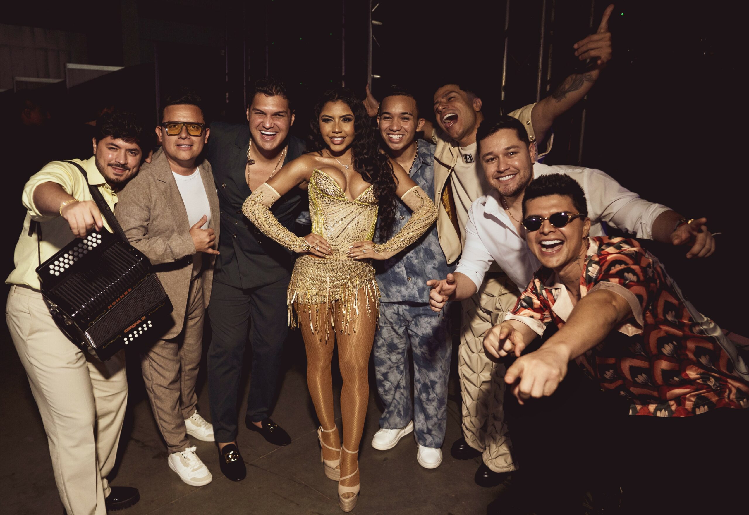 Yohan Usuga y el vallenato le rinden homenaje a Shakira en los Premios Monitor en Barranquilla