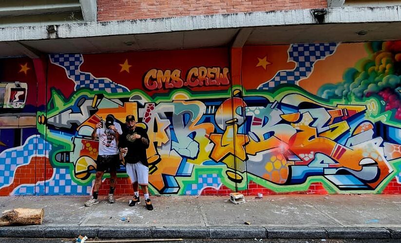 Medellín abre sus muros al arte urbano en la Bienal Latidos 2025