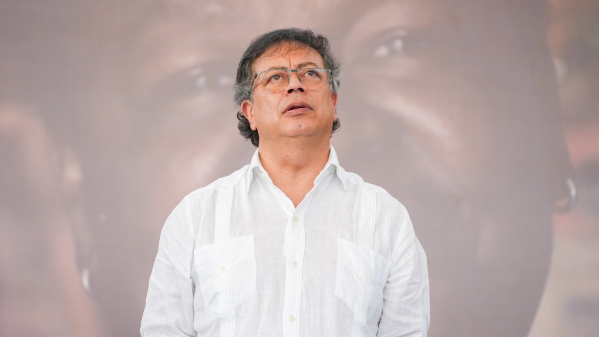 Petro llama a una recolección de firmas en la Plaza de Bolívar para impulsar una Asamblea Constituyente tras la absolución de Álvaro Uribe