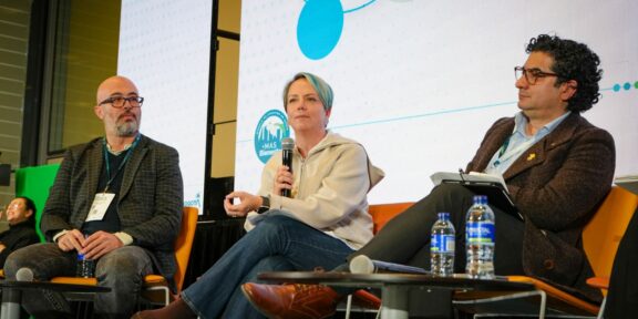 Bogotá refuerza la unión entre sectores para impulsar su modelo MAS Bienestar