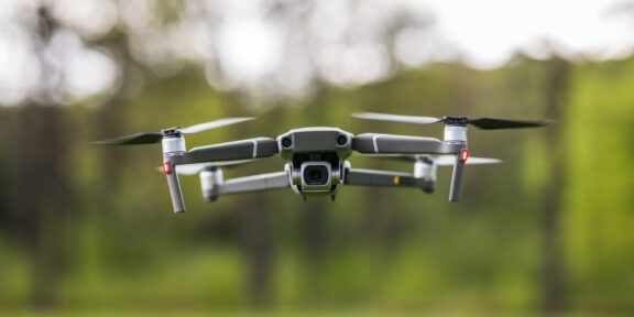 Ataque con drones en Argelia Cauca deja ocho heridos entre ellos cuatro estudiantes