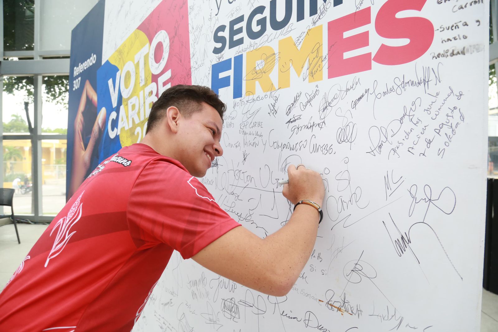 Jóvenes del Caribe se movilizan para apoyar el referendo que busca la autonomía regional
