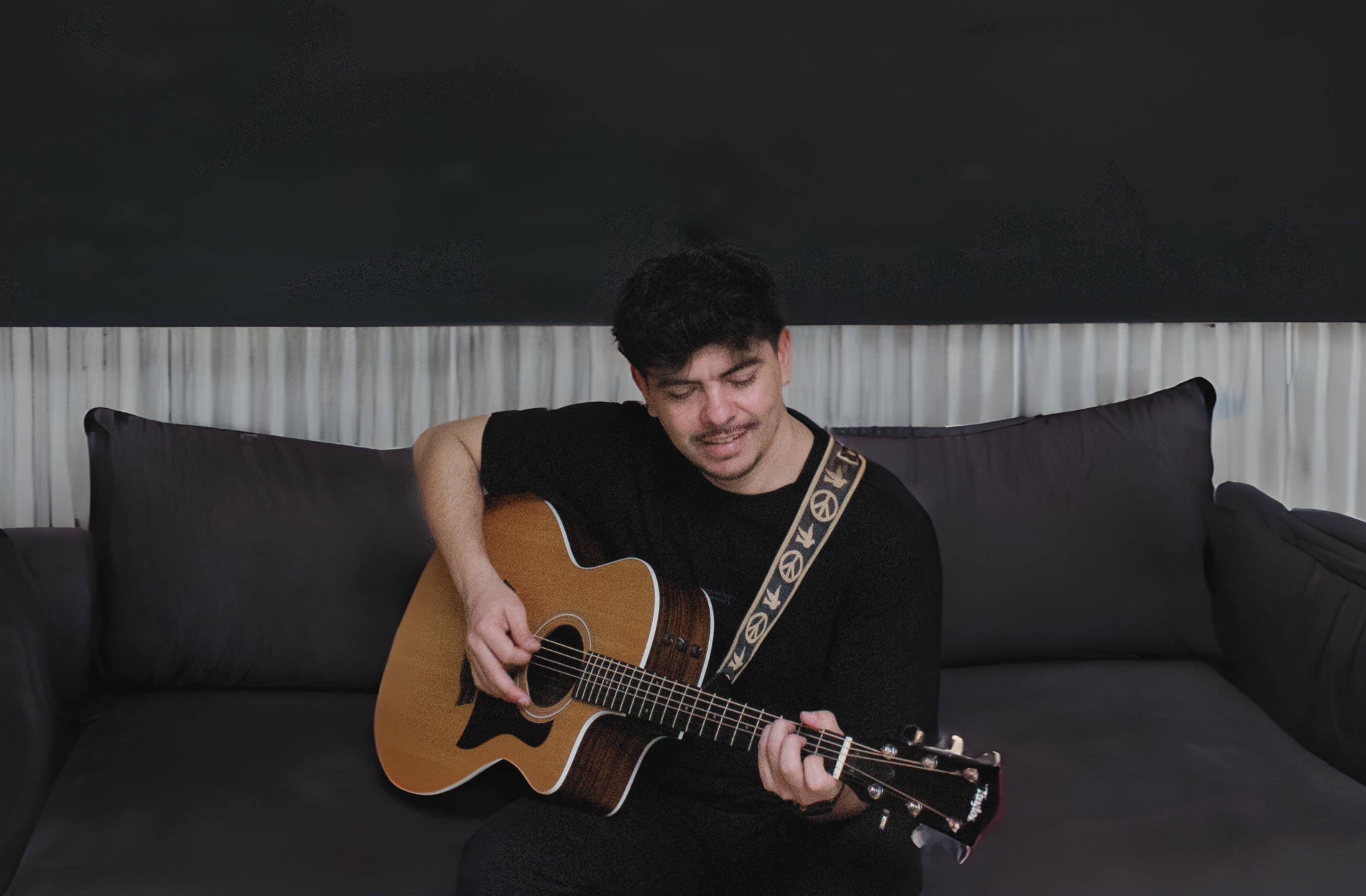 Edu Torres prepara nueva etapa musical con lanzamientos y presentaciones en Miami