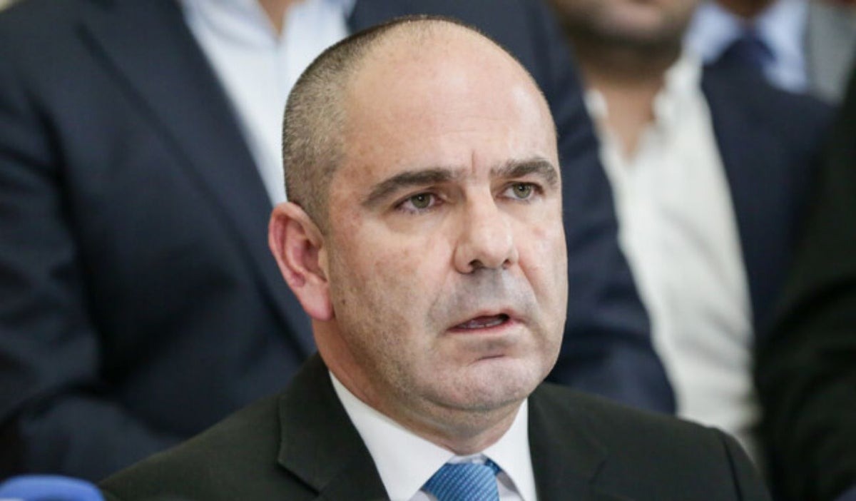 Centro Democrático estudia un mecanismo mixto para elegir a su candidato presidencial en medio de la crisis interna