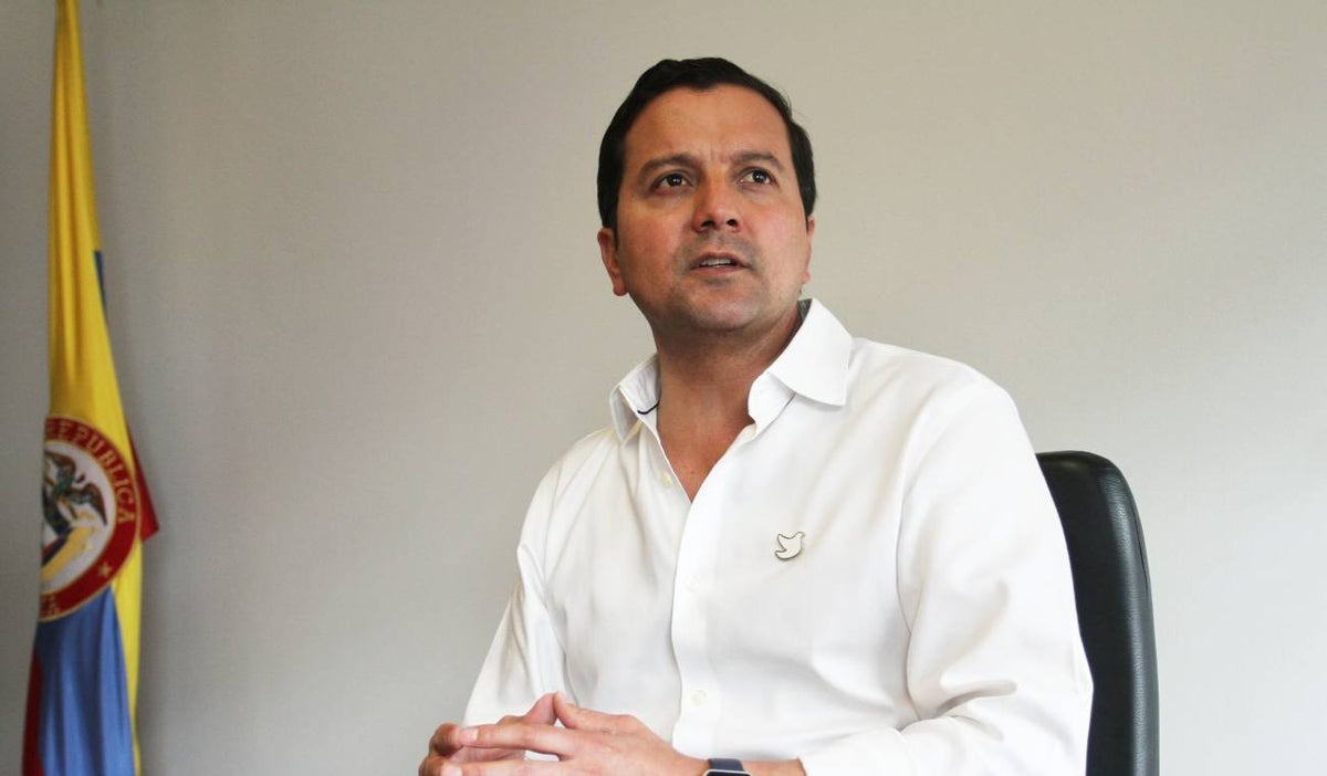 David Luna llama a unir fuerzas para derrotar al petrismo en primera vuelta en 2026 (Ver Video)