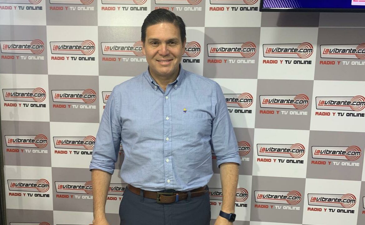 Juan Carlos Pinzón expone su proyecto presidencial y asegura que está listo para gobernar “mañana mismo”