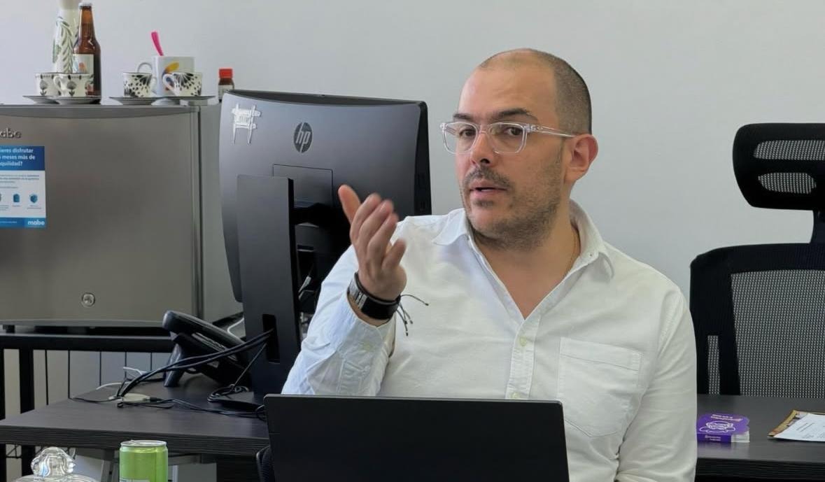 Santiago Valencia asume la gerencia de Indeportes Antioquia con respaldo del gobernador Rendón