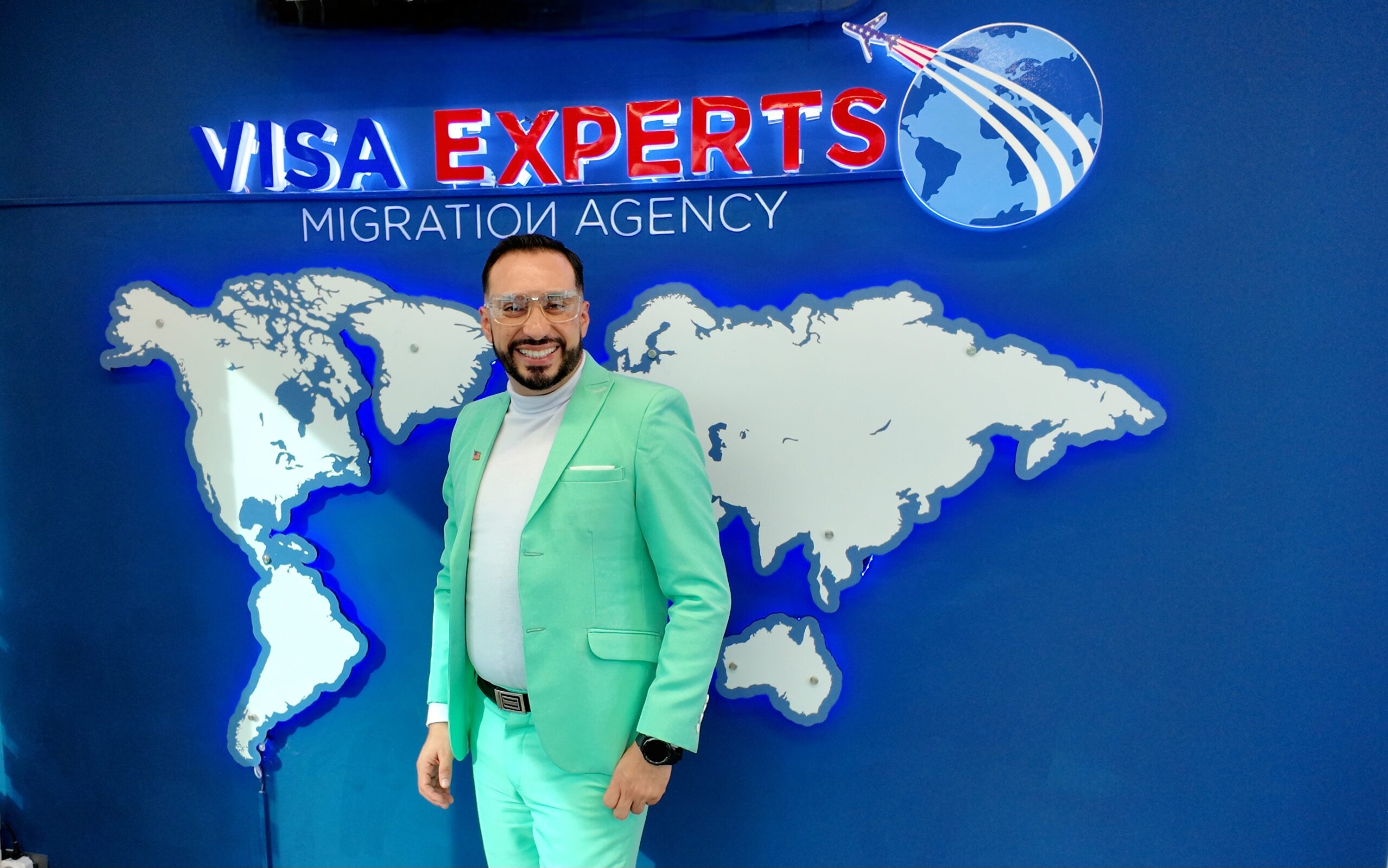 Iniciativa navideña de Visa Experts Legal rompe esquemas ante posibles aumentos migratorios