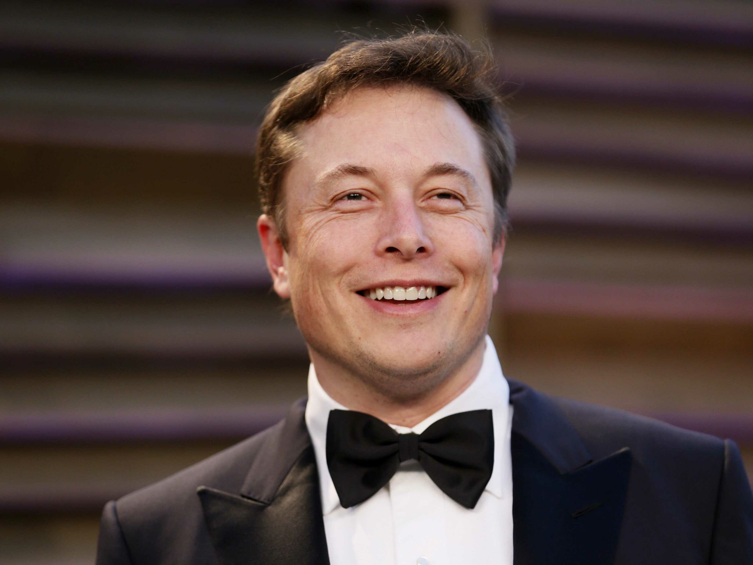 Elon Musk alerta sobre una posible escasez mundial de electricidad impulsada por el avance tecnológico