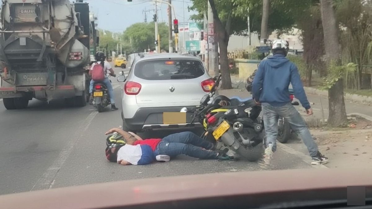 Asalto armado en Santa Marta genera alarma tras violento robo a padre y su hijo frente a un semáforo