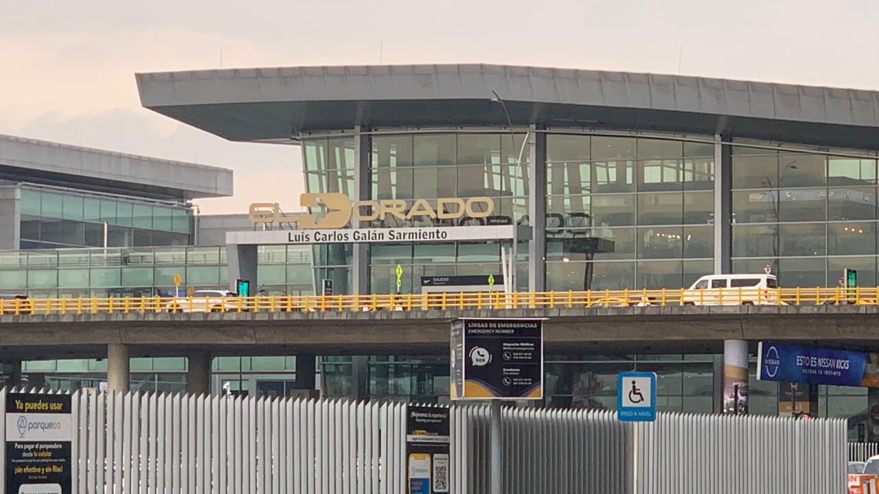 Investigan nuevo incidente aéreo en el aeropuerto El Dorado tras maniobra irregular de helicóptero