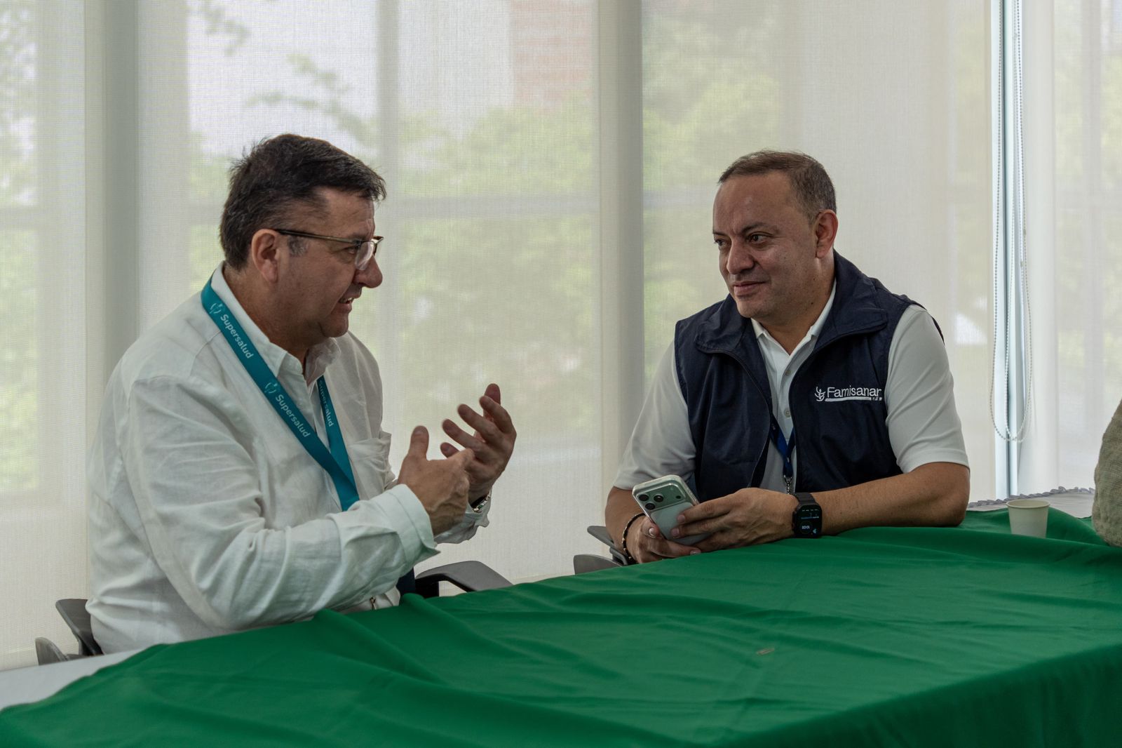 EPS Famisanar avanza en acuerdos con prestadores de salud para fortalecer la atención en Cesar y La Guajira