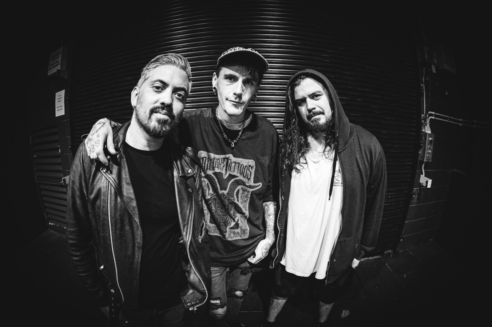 Skulls lleva el punk en español desde Australia y presenta Running como himno de libertad