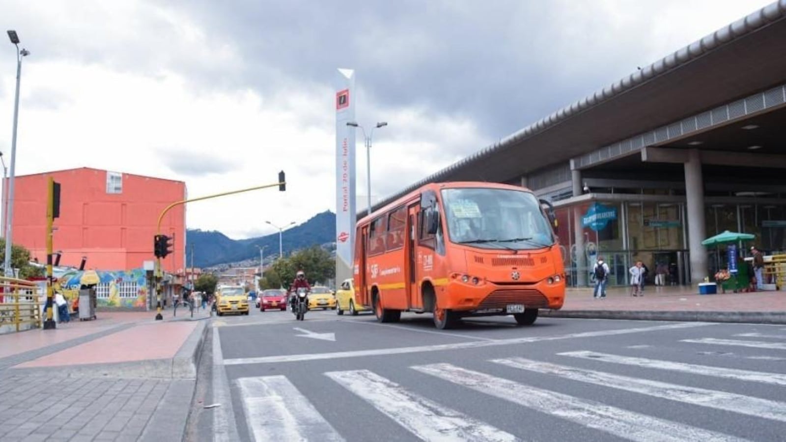 Bogotá implementa cierres viales y desvíos por jornada electoral del 8 de marzo