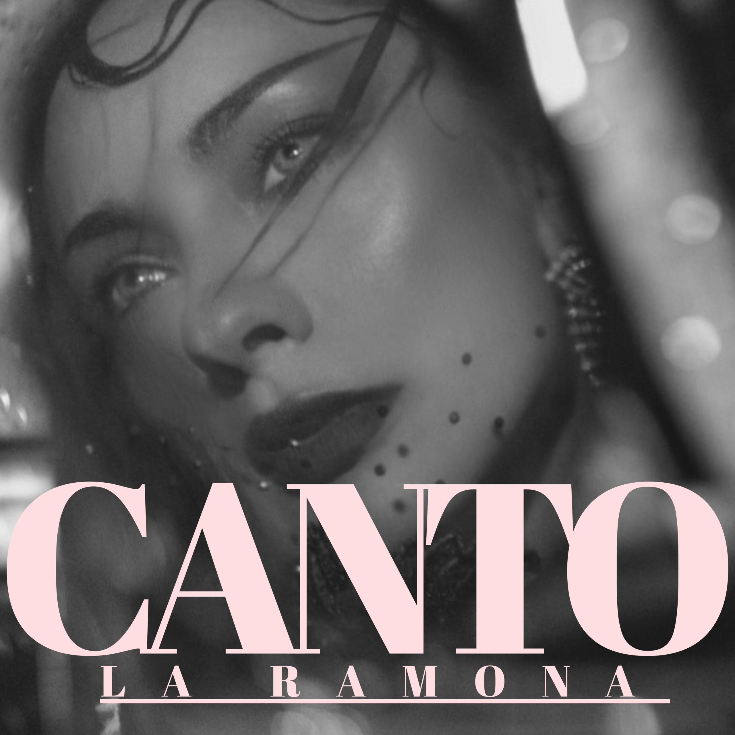 La Ramona inicia una nueva etapa artística con Canto y abre las puertas de su universo Hotel Amor