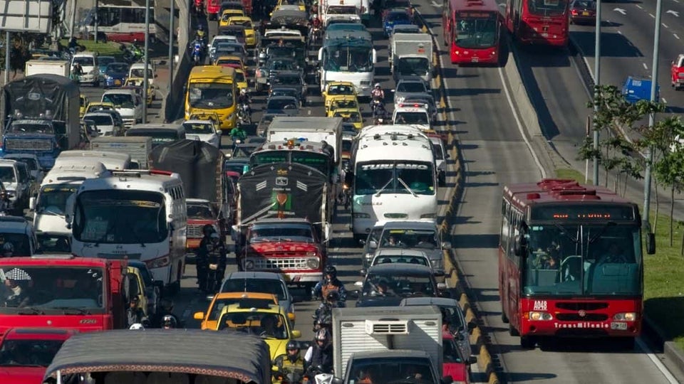 Portal de la 80 en crisis plan piloto busca reorganizar rutas y aliviar el colapso del corredor vial