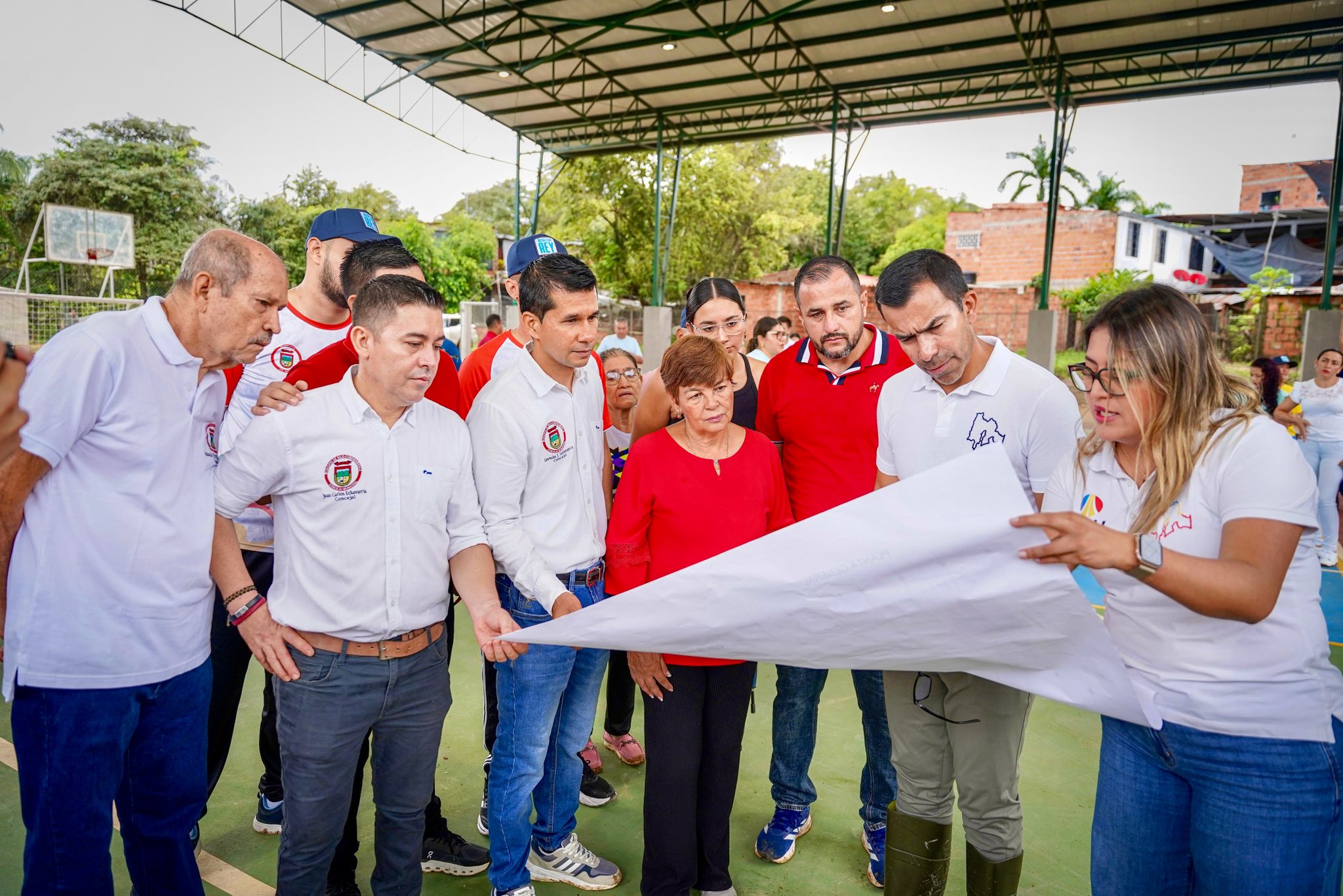 Inversión en infraestructura deportiva transforma la vereda La Esmeralda en Nilo