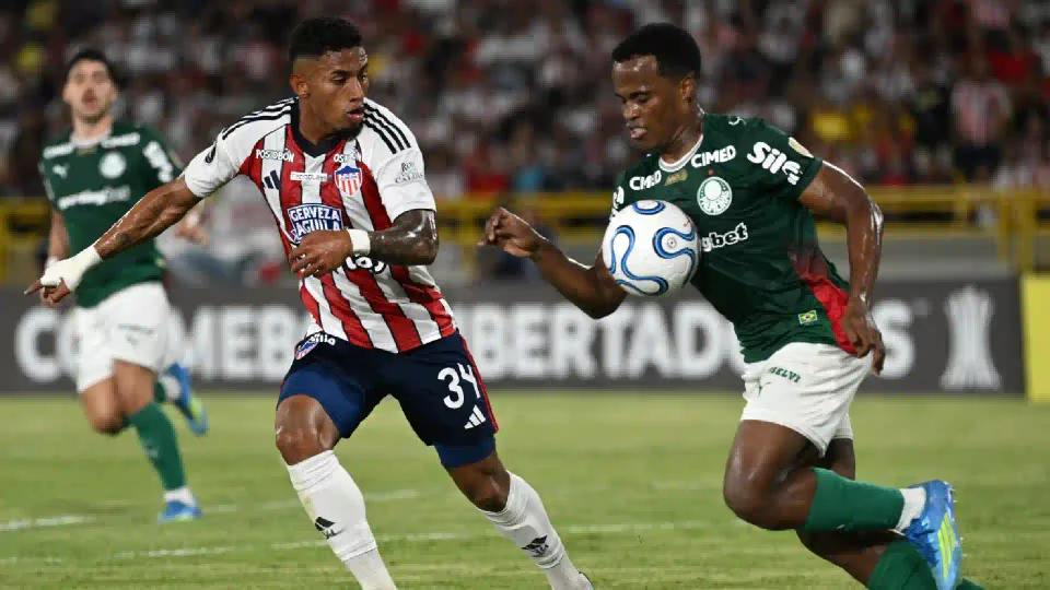 Junior y Palmeiras terminan 1 a 1 en un partido marcado por errores y reacción