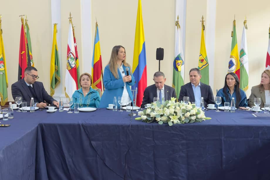 Paloma Valencia consolida respaldo político tras adhesión del Partido Conservador a su candidatura presidencial