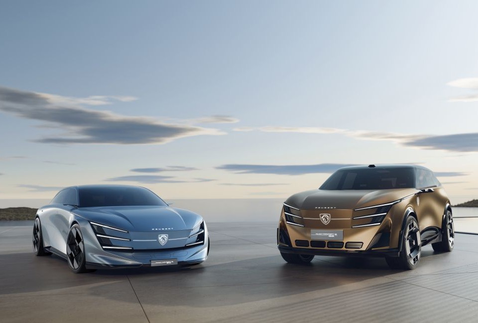 Peugeot presenta en Pekín su visión global hacia una movilidad eléctrica e inteligente