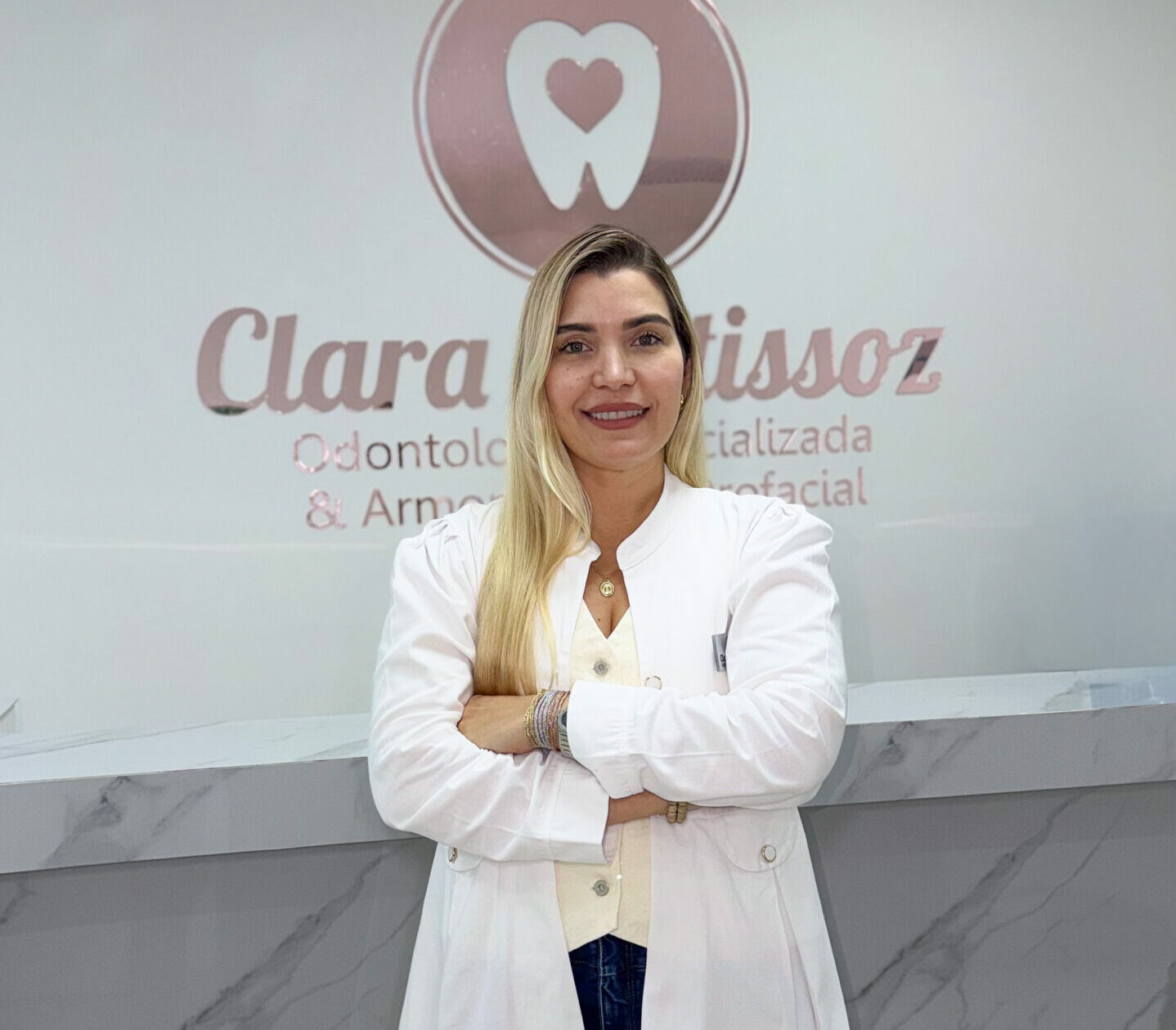 Clara Cortissoz impulsa una odontología que combina salud estética y compromiso social en el Caribe colombiano