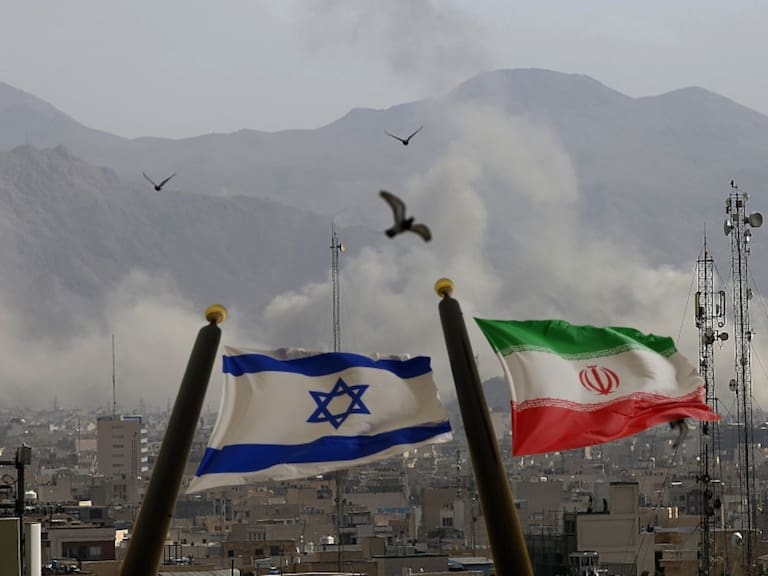 Irán lanza misiles contra Israel y aumenta la tensión en Oriente Medio
