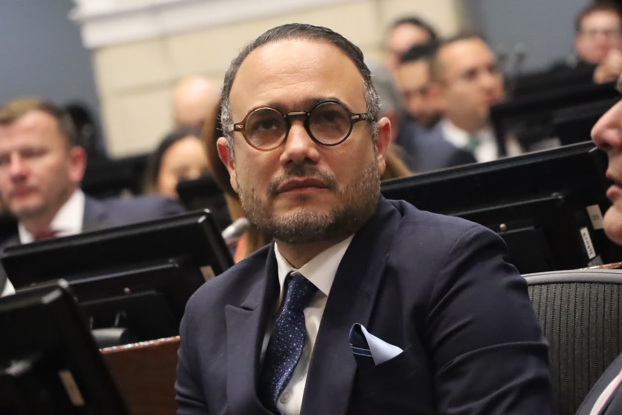 Alfredo Deluque llega al Senado con una apuesta por la innovación el desarrollo regional y la transformación digital