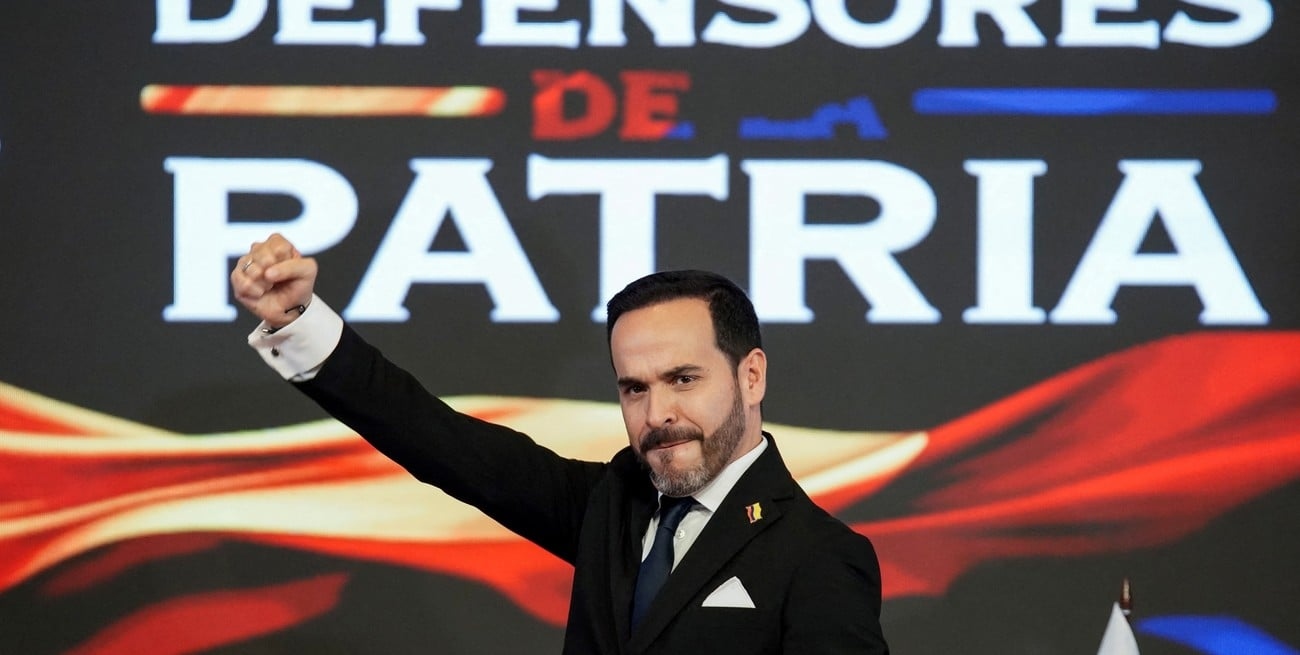 Abelardo de la Espriella fija cuatro condiciones para el empalme y endurece el control sobre la transición de Gobierno