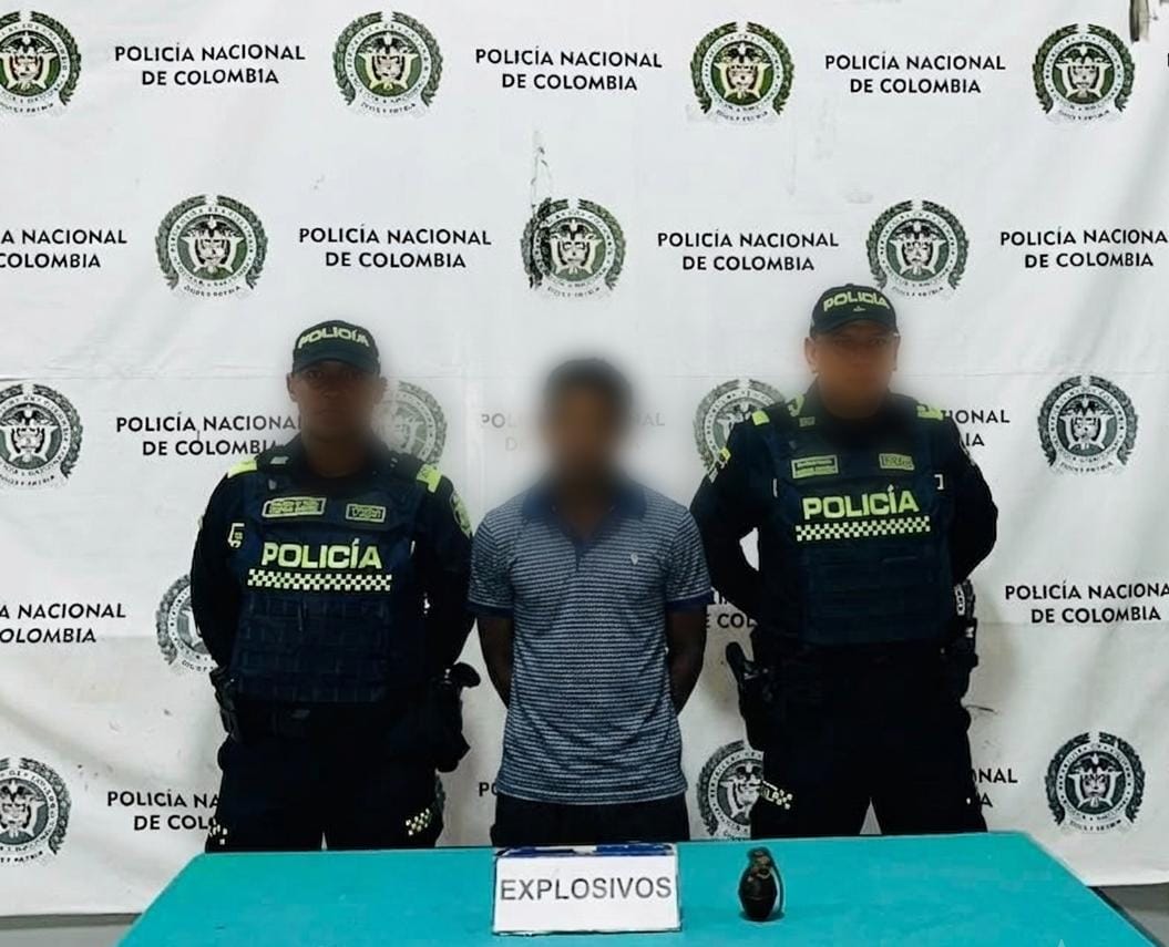 Capturan a joven con una granada durante operativo policial en La Playa
