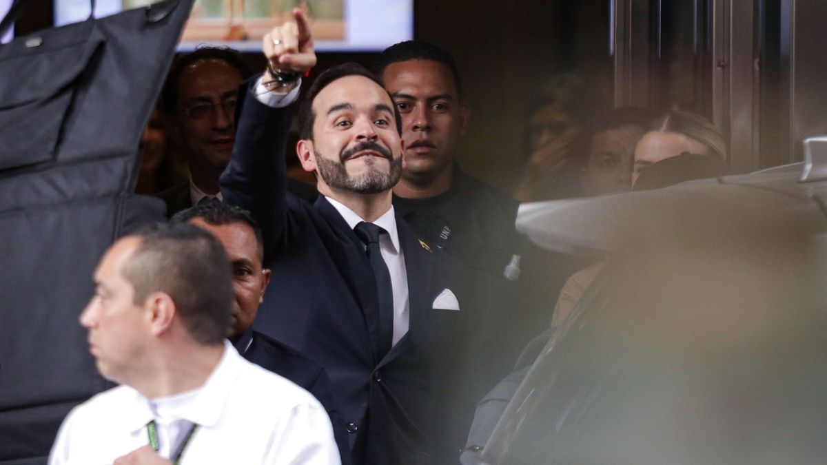 Ponen el freno de mano a la contratación exprés en el Ministerio de la Igualdad